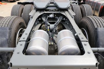 �й����� HOWO T7H�ؿ� 460���� 6X4ǣ����(ZZ4257V324HE1B)ͼƬ