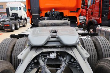 �й����� HOWO T7H�ؿ� 460���� 6X4ǣ����(ZZ4257V324HE1B)ͼƬ