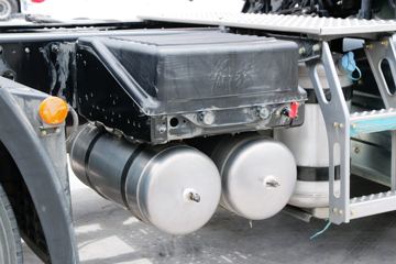 �ൺ��� JH6�ؿ� ׿Խ��2.0 460���� 6X4ǣ����(CA4250P26K2T1E5A80)ͼƬ