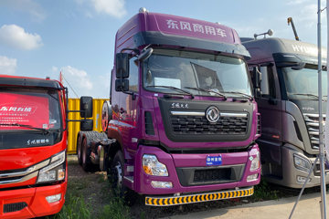 东风新疆 天龙VL燃气 380马力 6X4 LNG牵引车(国六)(DFV4258GP6N)