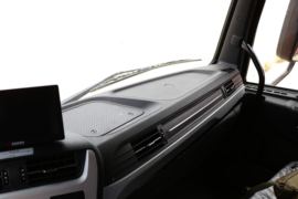 东风天锦KR&nbsp;冷藏车驾驶室图片