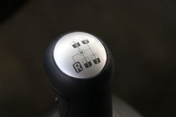ó KR 245 4X2 6.8س(DFH5180XLCEX3)ͼƬ