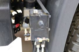 东风天锦KR&nbsp;冷藏车底盘图片