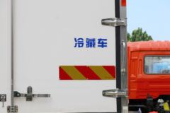 东风商用车 天锦KR 245马力 4X2 6.8米冷藏车(DFH5180XLCEX3)