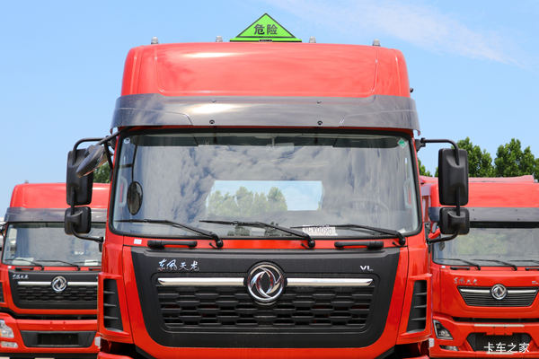 东风天龙优惠力度大，各种配置随意挑选，欢迎到店咨询