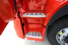 东风商用车 天龙VL重卡 400马力 6X4危险品牵引车(国六)(DFH4250A14)