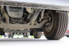 东风商用车 天龙VL重卡 轻赢版 292马力 6X2 8.6米仓栅式载货车(DFH5250CCYAX2A)