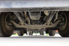 东风商用车 天龙VL重卡 轻赢版 292马力 6X2 8.6米仓栅式载货车(DFH5250CCYAX2A)