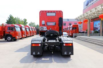 解放JH6⁺ 牵引车外观                                                图片