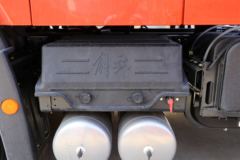青岛解放 JH6⁺重卡 生活舱版 550马力 6X4 AMT牵引车(CA4250P33K25T1E5A80)