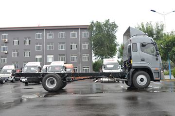 ���� ����V9 195���� 4X2 6.8�ײ�դʽ�ػ���(����)ͼƬ