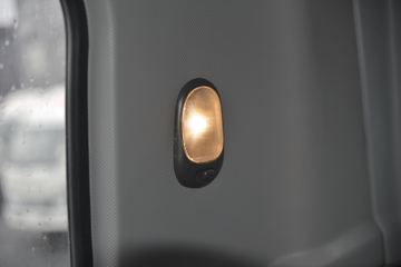 ���� ����V9 195���� 4X2 6.8�ײ�դʽ�ػ���(����)ͼƬ