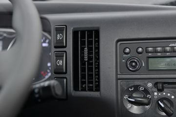 ���� ����V9 195���� 4X2 6.8�ײ�դʽ�ػ���(����)ͼƬ