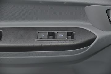 ���� ����V9 195���� 4X2 6.8�ײ�դʽ�ػ���(����)ͼƬ