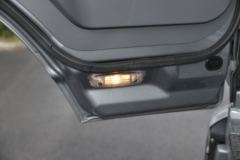 江淮 骏铃V9 195马力 4X2 6.8米仓栅式载货车(国六)(HFC5180CCYB90K1E2S)