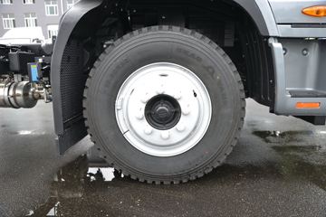 ���� ����V9 195���� 4X2 6.8�ײ�դʽ�ػ���(����)ͼƬ