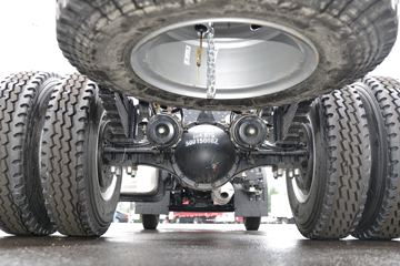 ���� ����V9 195���� 4X2 6.8�ײ�դʽ�ػ���(����)ͼƬ