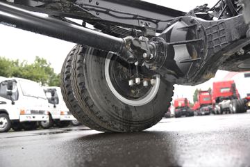 ���� ����V9 195���� 4X2 6.8�ײ�դʽ�ػ���(����)ͼƬ