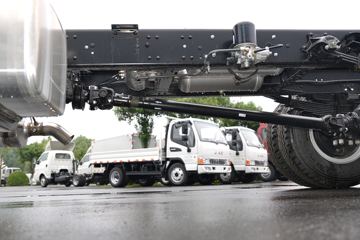 ���� ����V9 195���� 4X2 6.8�ײ�դʽ�ػ���(����)ͼƬ