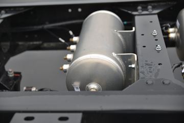 ���� ����V9 195���� 4X2 6.8�ײ�դʽ�ػ���(����)ͼƬ