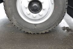 江淮 骏铃V9 195马力 4X2 6.8米仓栅式载货车(国六)(HFC5180CCYB90K1E2S)