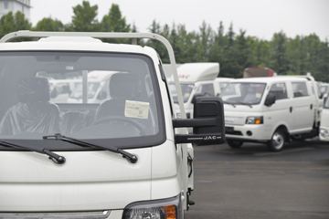 ���� ����X5 1.5L 113���� 3.11�׵�������΢��(����b)(HFC1030PV4E1B3S)ͼƬ