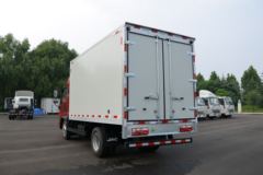 江淮 帅铃E中体 132马力 3.82米排半厢式轻卡(HFC5041XXYP52K3C2V) 江淮 帅铃E中体 132马力 3.82米排半厢式轻卡(HFC5041XXYP52K3C2V)