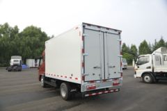 江淮 帅铃E中体 132马力 3.82米排半厢式轻卡(HFC5041XXYP52K3C2V) 江淮 帅铃E中体 132马力 3.82米排半厢式轻卡(HFC5041XXYP52K3C2V)