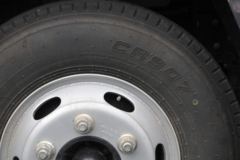 江淮 骏铃V6 143马力 4.18米单排仓栅式轻卡(HFC5043CCYP91K2C2NV)