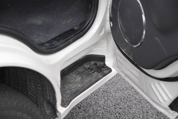 ���� ����X5 120���� 4X2 3.5����س�(����)(HFC5030XLCPV4E5B4S)ͼƬ