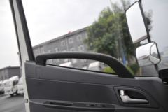 江淮 骏铃V6 156马力 4.18米单排仓栅式轻卡(HFC5043CCYP91K1C2V-S) 江淮 骏铃V6 156马力 4.18米单排仓栅式轻卡(HFC5043CCYP91K1C2V-S)