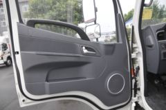 江淮 骏铃V6 156马力 4.18米单排仓栅式轻卡(HFC5043CCYP91K1C2V-S) 江淮 骏铃V6 156马力 4.18米单排仓栅式轻卡(HFC5043CCYP91K1C2V-S)