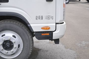 ���� ˧��Q7 154���� 4X2 5.2���Ű���ʽ�ῨͼƬ