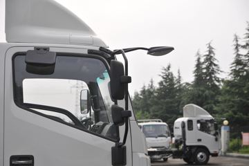 ���� ˧��Q7 154���� 4X2 5.2���Ű���ʽ�ῨͼƬ