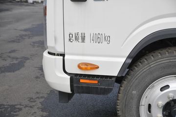 ���� ˧��Q7 154���� 4X2 5.2���Ű���ʽ�ῨͼƬ