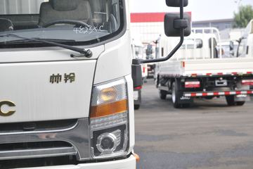 ���� ˧��Q7 154���� 4X2 5.2���Ű���ʽ�ῨͼƬ