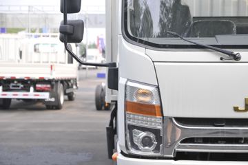 ���� ˧��Q7 154���� 4X2 5.2���Ű���ʽ�ῨͼƬ