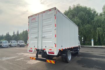 ���� ˧��Q7 154���� 4X2 5.2���Ű���ʽ�ῨͼƬ