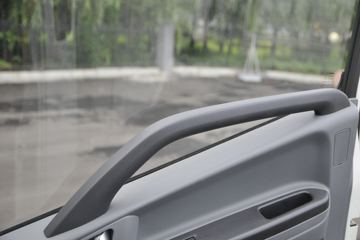 ���� ˧��Q7 154���� 4X2 5.2���Ű���ʽ�ῨͼƬ