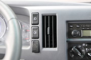 ���� ˧��Q7 154���� 4X2 5.2���Ű���ʽ�ῨͼƬ