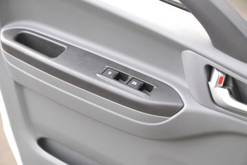 ���� ˧��Q7 154���� 4X2 5.2���Ű���ʽ�ῨͼƬ