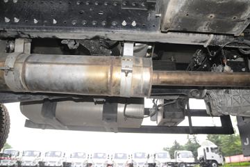 ���� ˧��Q7 154���� 4X2 5.2���Ű���ʽ�ῨͼƬ