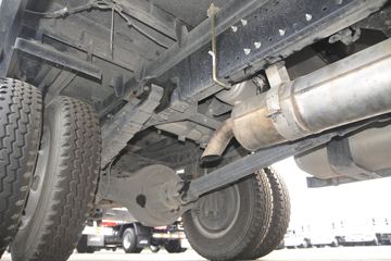 ���� ˧��Q7 154���� 4X2 5.2���Ű���ʽ�ῨͼƬ