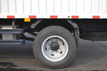 ���� ˧��Q7 154���� 4X2 5.2���Ű���ʽ�ῨͼƬ