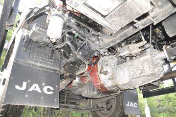 ���� ˧��Q7 154���� 4X2 5.2���Ű���ʽ�ῨͼƬ