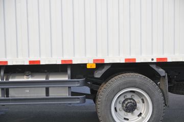 ���� ˧��Q7 154���� 4X2 5.2���Ű���ʽ�ῨͼƬ