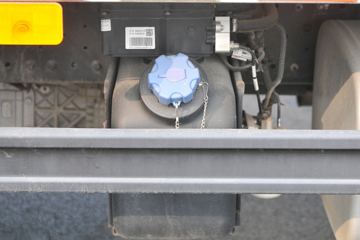 ���� ˧��Q7 154���� 4X2 5.2���Ű���ʽ�ῨͼƬ