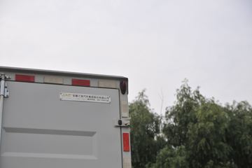 ���� ˧��Q7 154���� 4X2 5.2���Ű���ʽ�ῨͼƬ