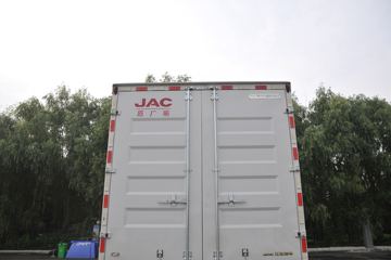 ���� ˧��Q7 154���� 4X2 5.2���Ű���ʽ�ῨͼƬ