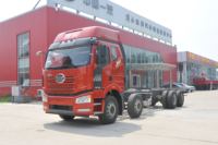 一汽解放 新J6P重卡 领航版 460马力 8X4 9.5米厢式载货车(国六)